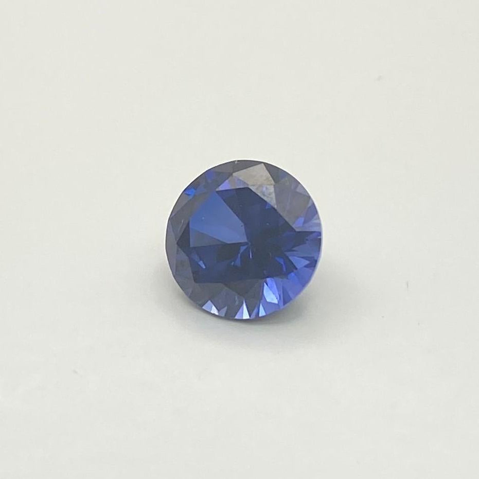 8.0mm Medium-light Vivid Blue Round Lab-Grown Sapphire (2.60ct)