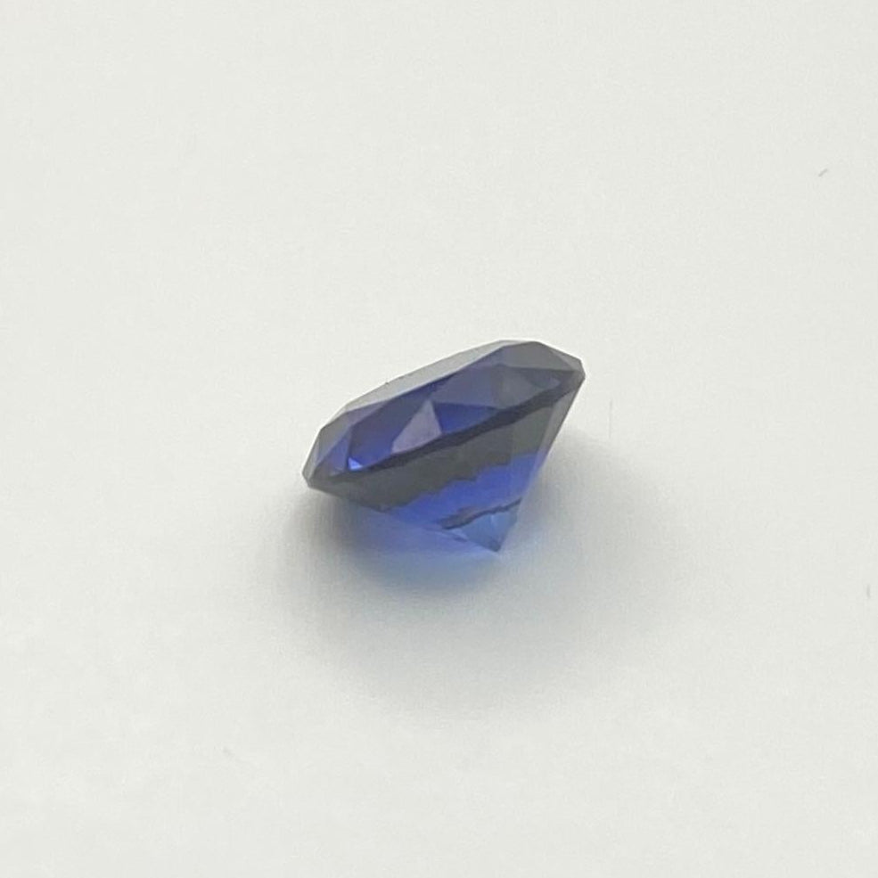 8.0mm Medium-light Vivid Blue Round Lab-Grown Sapphire (2.60ct) - GemstonePortal